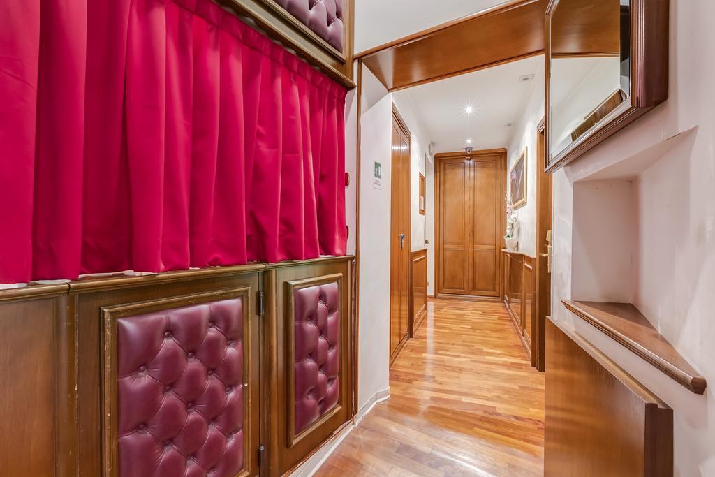 ホテル 38 Viminale Street ローマ エクステリア 写真