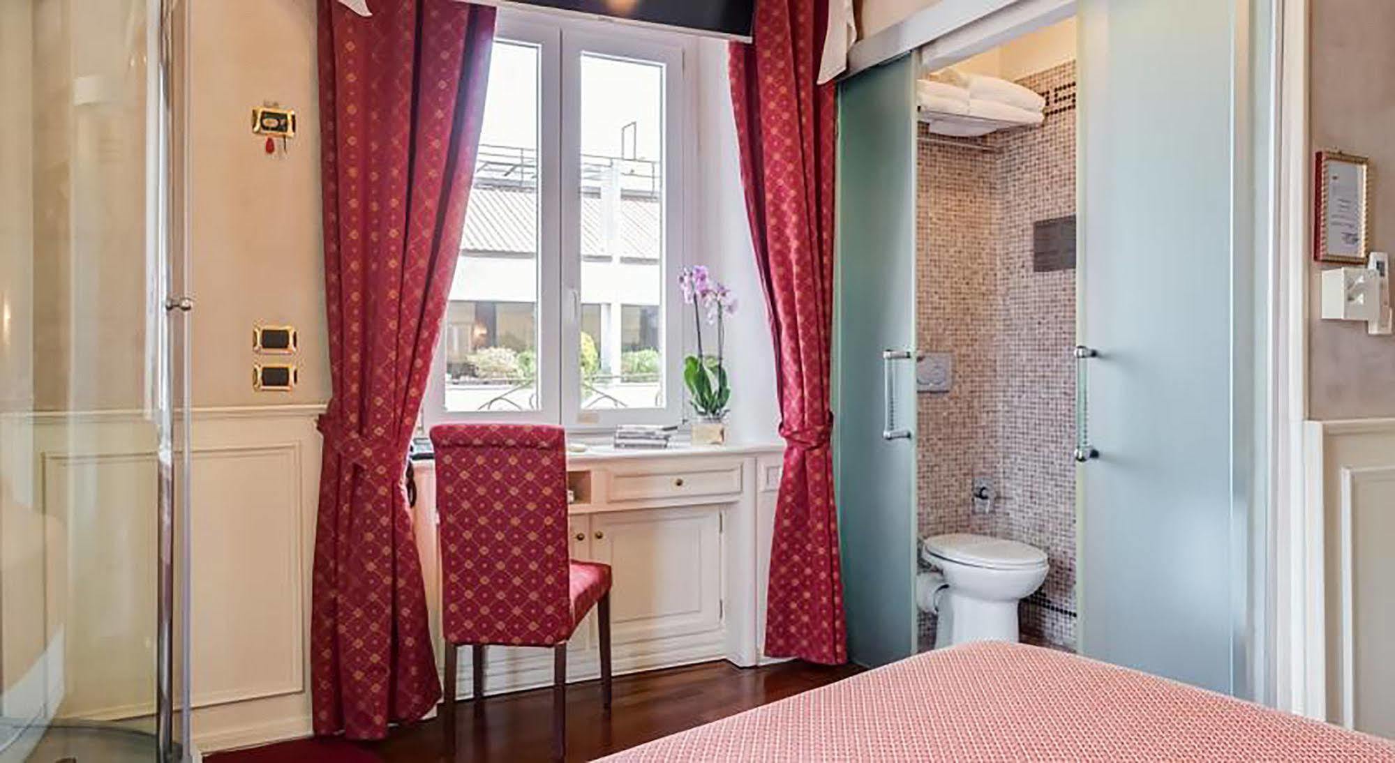 ホテル 38 Viminale Street ローマ エクステリア 写真
